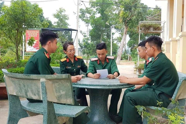 Thiếu tá QNCN Trần Thị Mai Trang - nữ quân nhân tận tụy, mẫu mực